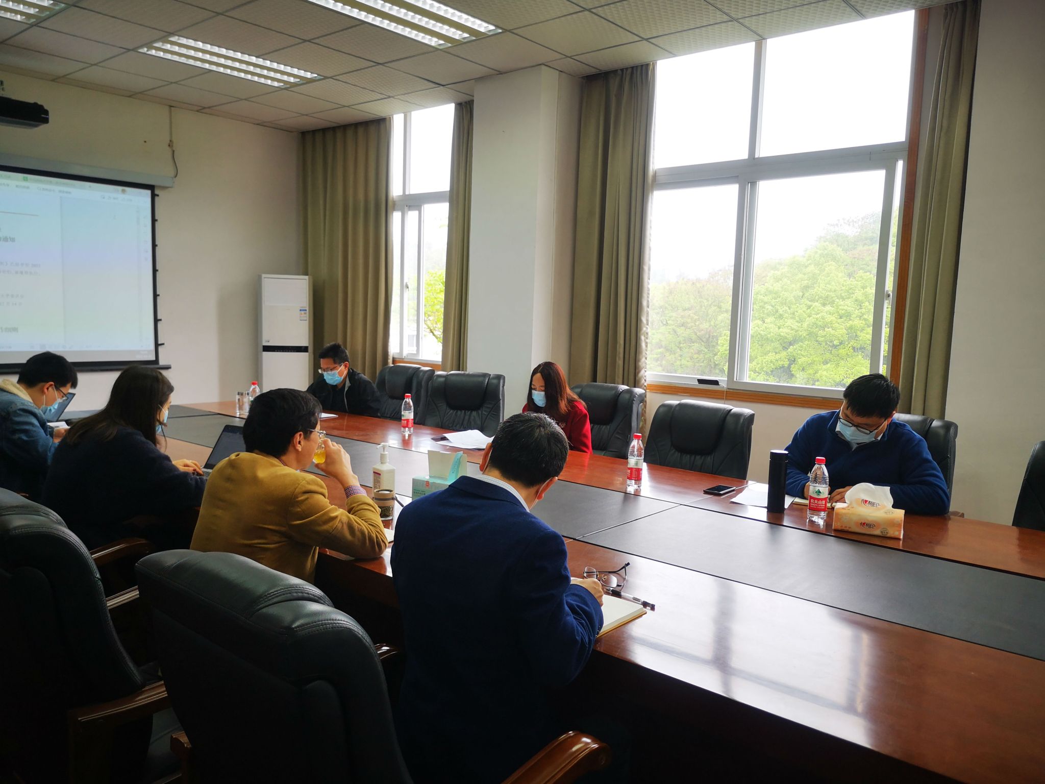 学习会.jpg
